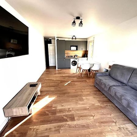 Superbe Studio Climatise Avec Terrasse Proche Mer กาญเนอ-ซูร์-แมร์ ภายนอก รูปภาพ