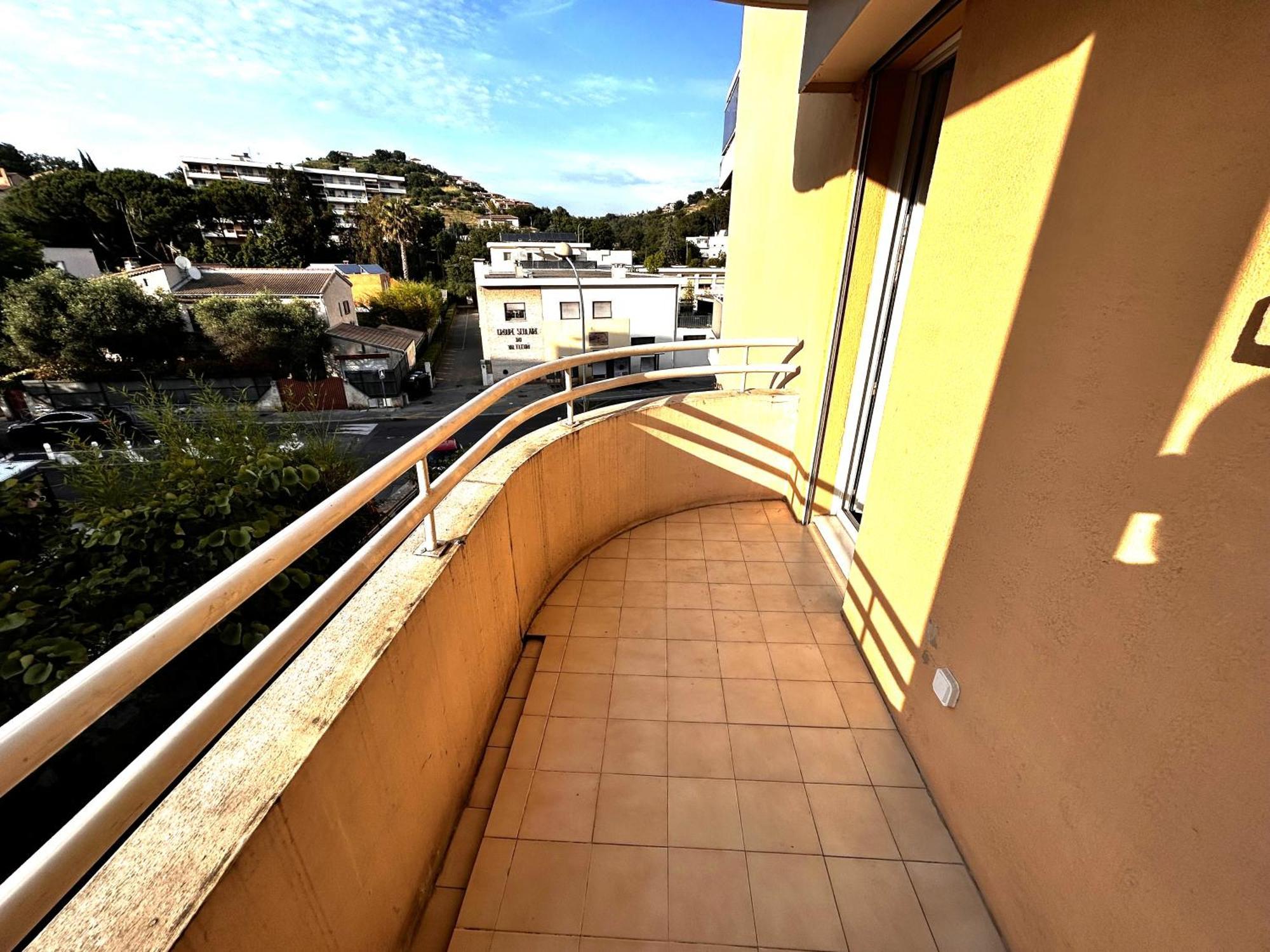 Superbe Studio Climatise Avec Terrasse Proche Mer กาญเนอ-ซูร์-แมร์ ภายนอก รูปภาพ